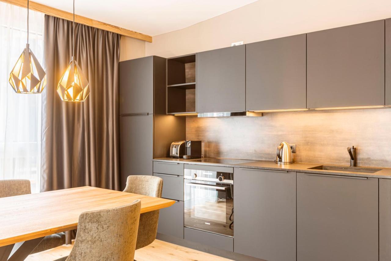 Zillertal Suites Fuegen By Alps Resorts Ngoại thất bức ảnh