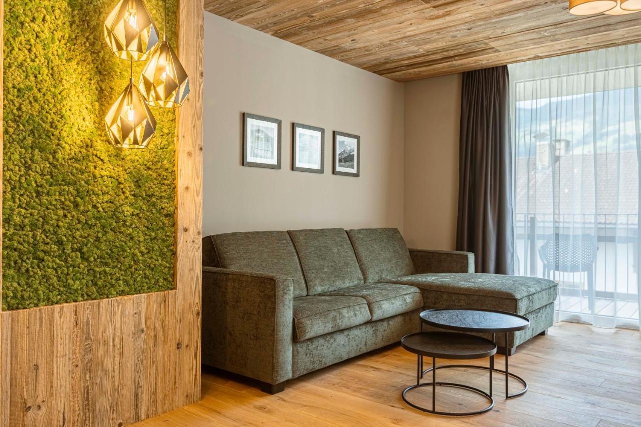 Zillertal Suites Fuegen By Alps Resorts Ngoại thất bức ảnh
