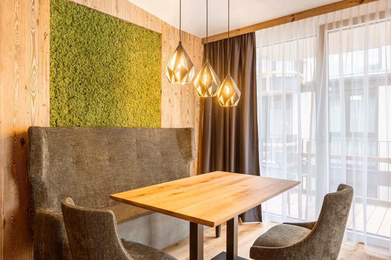 Zillertal Suites Fuegen By Alps Resorts Ngoại thất bức ảnh