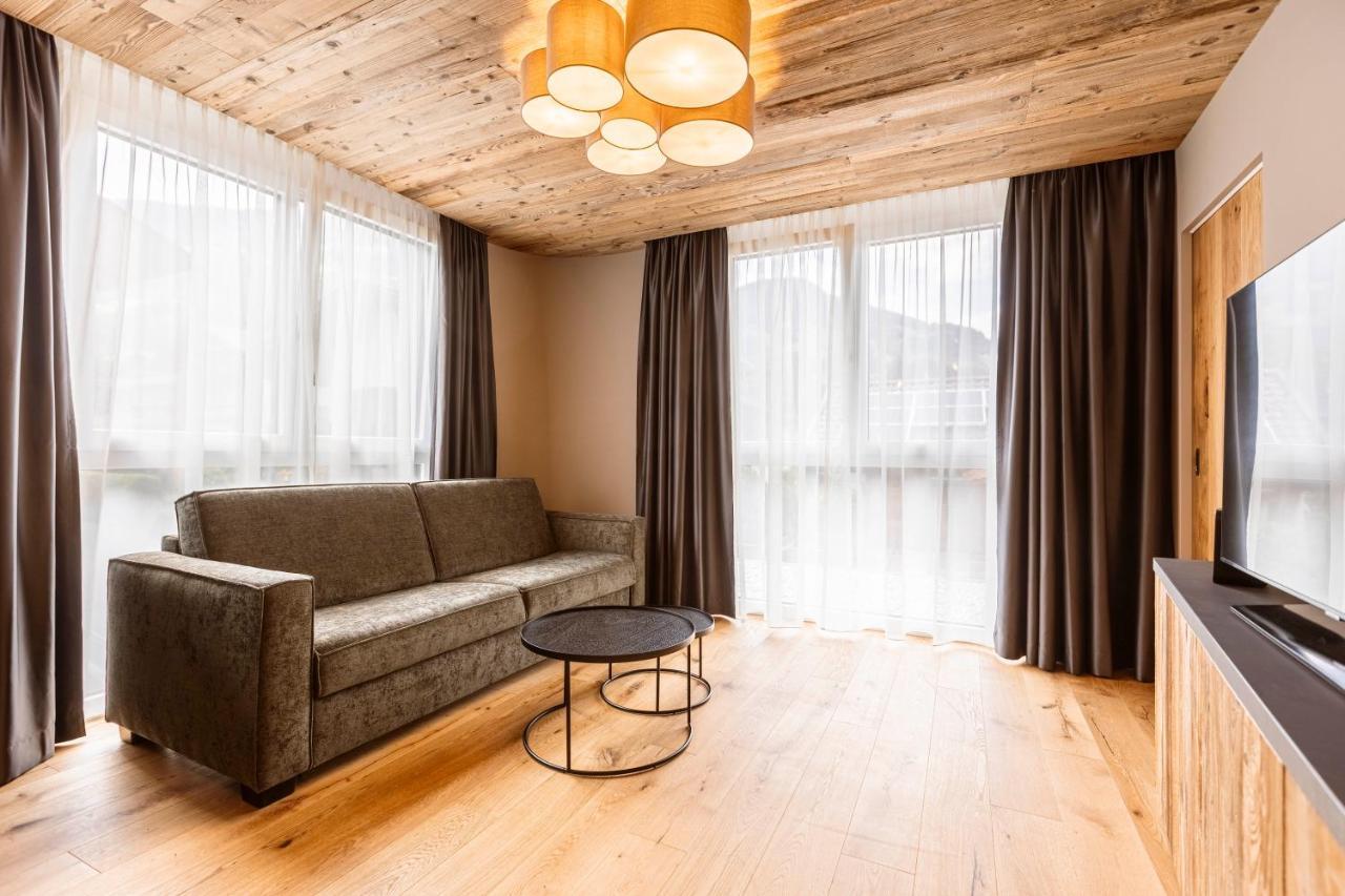 Zillertal Suites Fuegen By Alps Resorts Ngoại thất bức ảnh