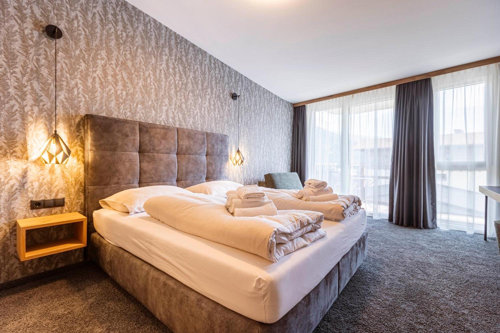 Zillertal Suites Fuegen By Alps Resorts Ngoại thất bức ảnh